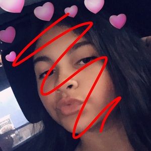 Meet your Posher, Isabella